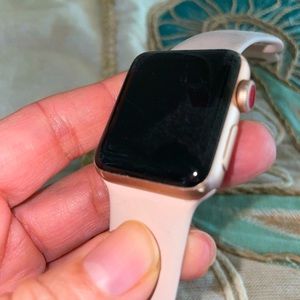 Apple Watch Series 3 Rose Gold